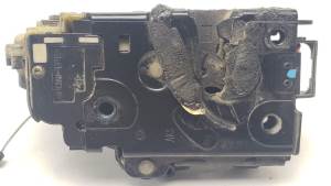 CERRADURA PUERTA DELANTERA IZQUIERDA C3B1837015AM VOLKSWAGEN POLO (9N3) Autodesguaces Alicante