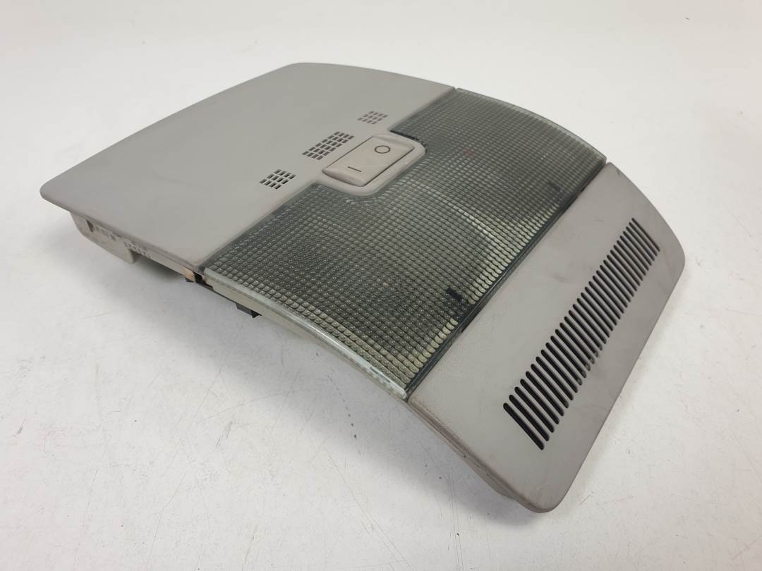 LUZ INTERIOR - 8E0947565 - AUDI - A3 SPORTBACK (8P)
