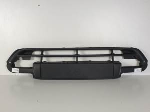 REJILLA PARAGOLPES CENTRAL 962217387C CITROEN XSARA BERLINA Autodesguaces Alicante