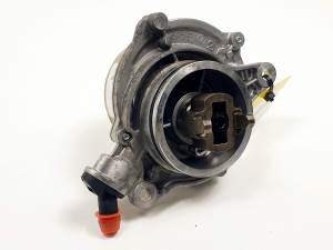 DEPRESOR FRENO / BOMBA VACIO BMW SERIE 3 BERLINA (E90) Autodesguaces Alicante