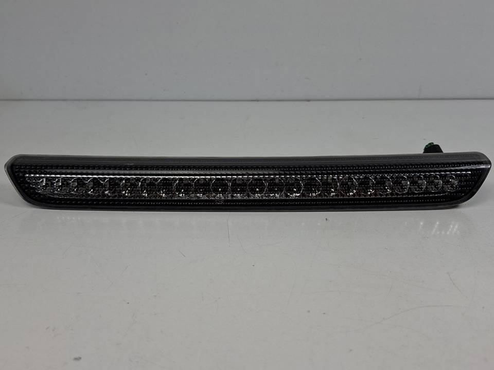 LUZ CENTRAL DE FRENO BJ3213A613AA LAND ROVER RANGE ROVER EVOQUE Autodesguaces Alicante