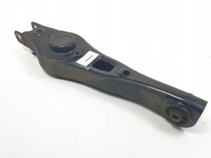 BRAZO SUSPENSION INFERIOR TRASERO IZQUIERDO HYUNDAI SANTA FE (BM) Autodesguaces Alicante