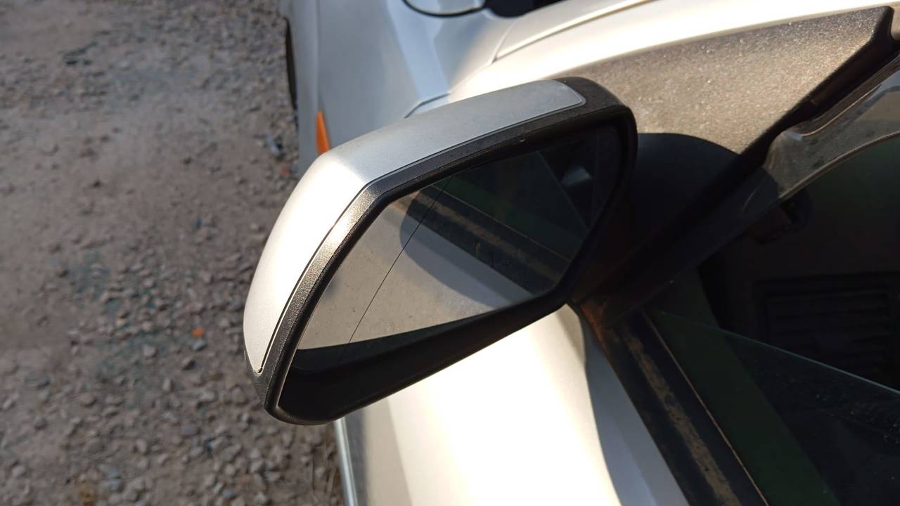 RETROVISOR IZQUIERDO