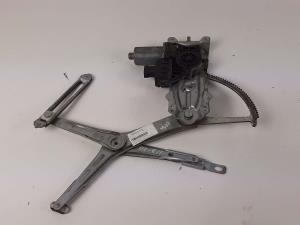ELEVALUNAS DELANTERO DERECHO 0130821768 OPEL ASTRA G CARAVAN Autodesguaces Alicante
