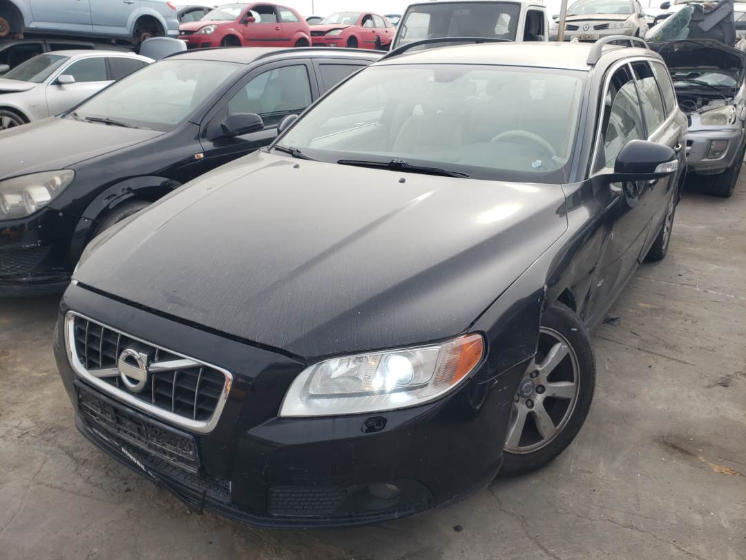 VOLVO V70 FAMILIAR (2007 - 2015)