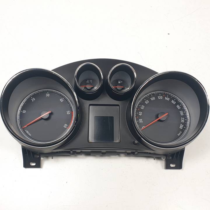 CUADRO INSTRUMENTOS 12844134 OPEL INSIGNIA BERLINA Autodesguaces Alicante