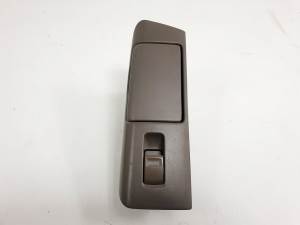 MANDO ELEVALUNAS TRASERO DERECHO LEXUS GS300 (JZS160) Autodesguaces Alicante