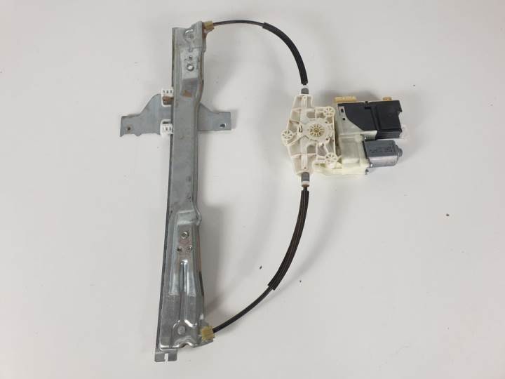 ELEVALUNAS DELANTERO DERECHO 9681575380 CITROEN C4 BERLINA Autodesguaces Alicante