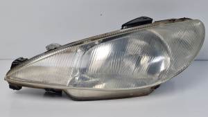 FARO IZQUIERDO 9640559580 PEUGEOT 206 BERLINA Autodesguaces Alicante