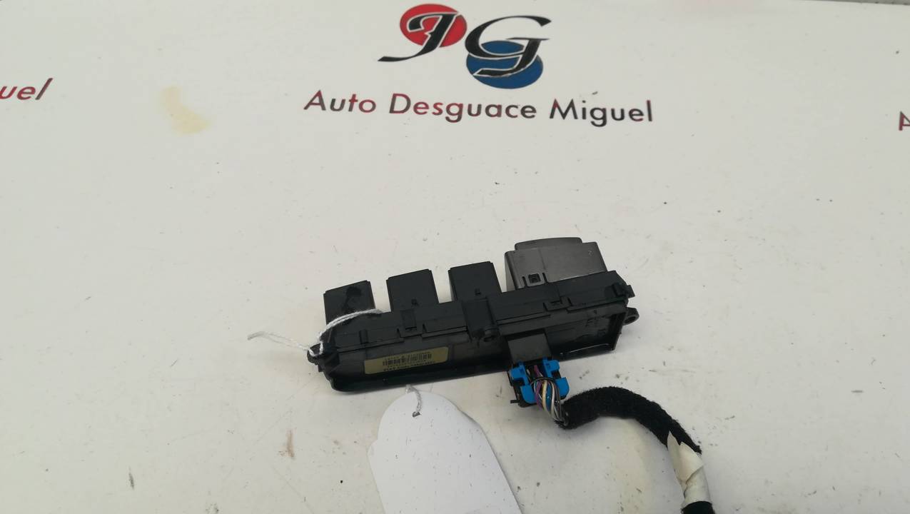 MANDO LUCES