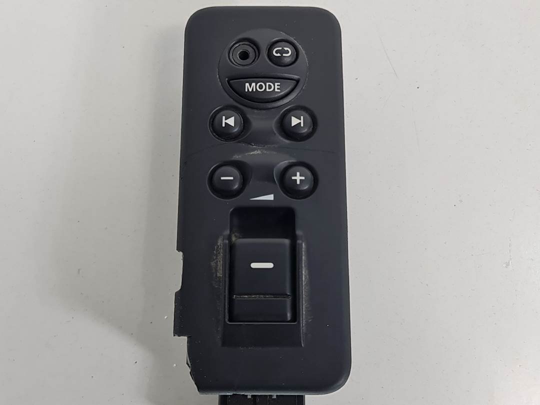 MANDO ELEVALUNAS TRASERO DERECHO - LAND ROVER - DISCOVERY 3