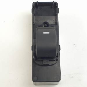 MANDO ELEVALUNAS TRASERO DERECHO KG2N66380 MAZDA CX-5 Autodesguaces Alicante