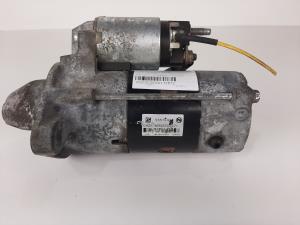 MOTOR ARRANQUE 5557842 OPEL ASTRA J LIM. Autodesguaces Alicante