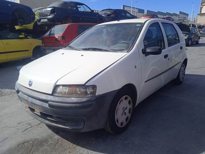 FIAT PUNTO BERLINA (188) (1999 - 2002)