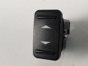 MANDO ELEVALUNAS DELANTERO DERECHO 6M2T14529AD FORD MONDEO BER. (CA2) Autodesguaces Alicante