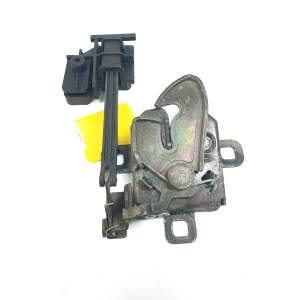 CERRADURA CAPOT 46806405 FIAT STILO (192) Autodesguaces Alicante
