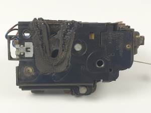 CERRADURA PUERTA DELANTERA DERECHA 3B1837016BQ SKODA FABIA (6Y2/6Y3) Autodesguaces Alicante