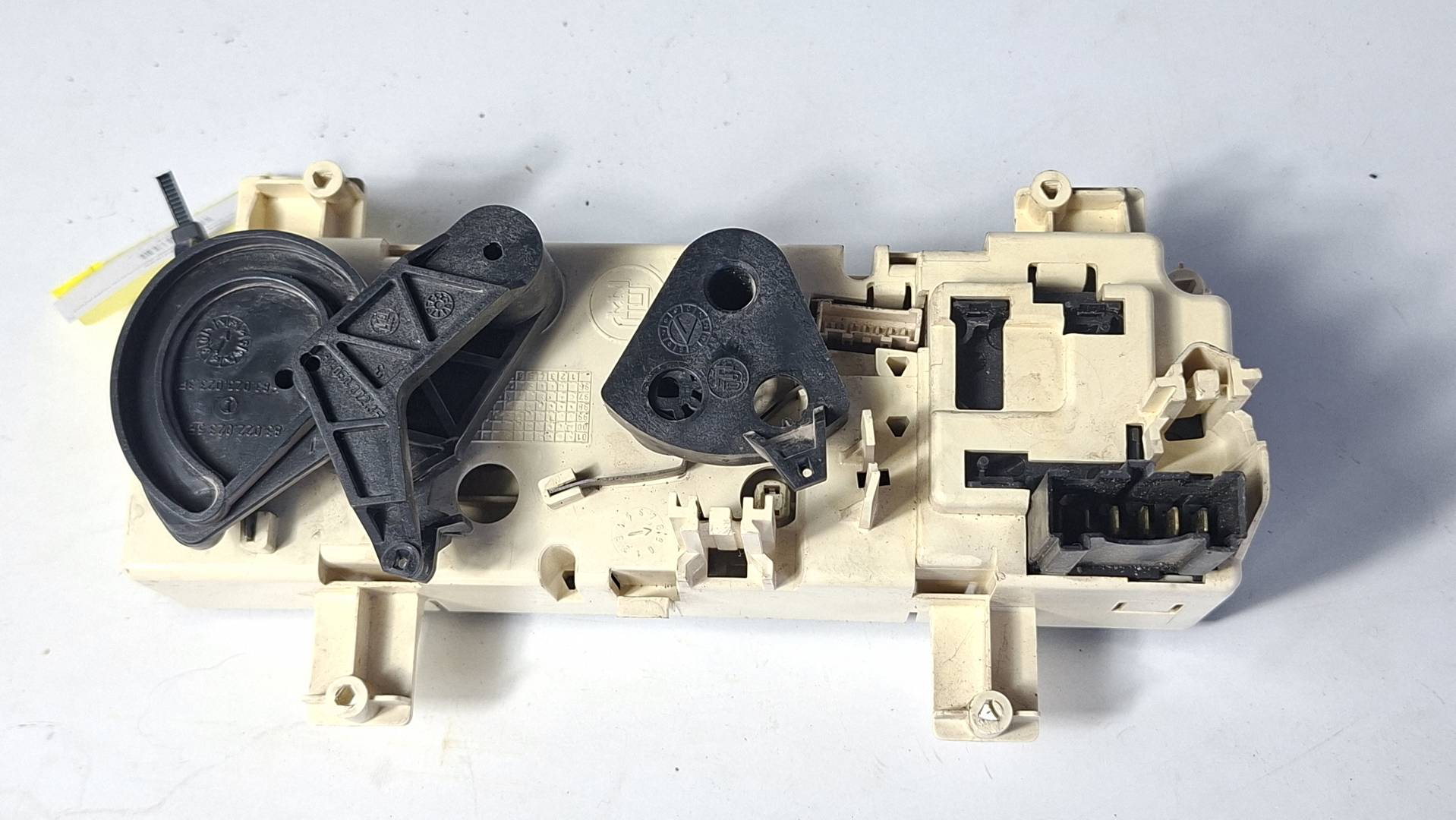 Foto 2 de Mando Calefaccion / Aire Acondicionado Citroen Xsara Break (1997–2006)