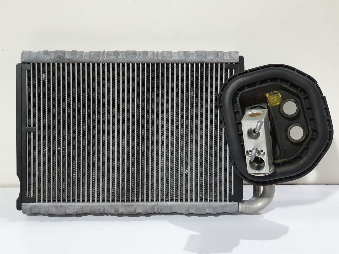 RADIADOR CALEFACCION / AIRE ACONDICIONADO - L0329002 - MERCEDES - CLASE E (W212) LIM.