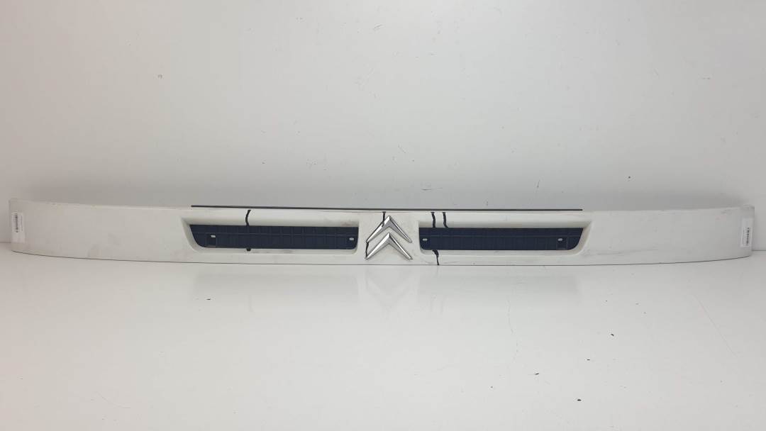 REJILLA DELANTERA - 1305094080 - CITROEN - JUMPER CAJA CERRADA TECHO ELEVADO