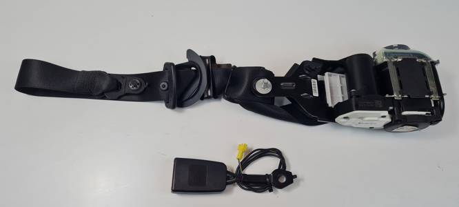 CINTURON SEGURIDAD DELANTERO IZQUIERDO 616774500 MERCEDES CLASE C (W204) BERLINA Autodesguaces Alicante
