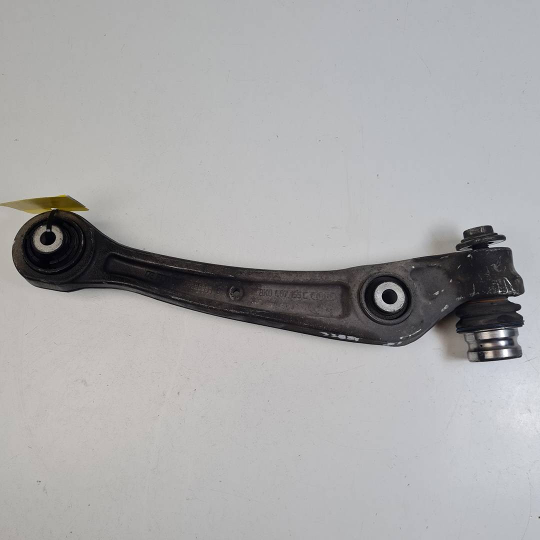 Bras de suspension avant gauche inférieur - 8K0407155C - AUDI - A4 BER. (B8)