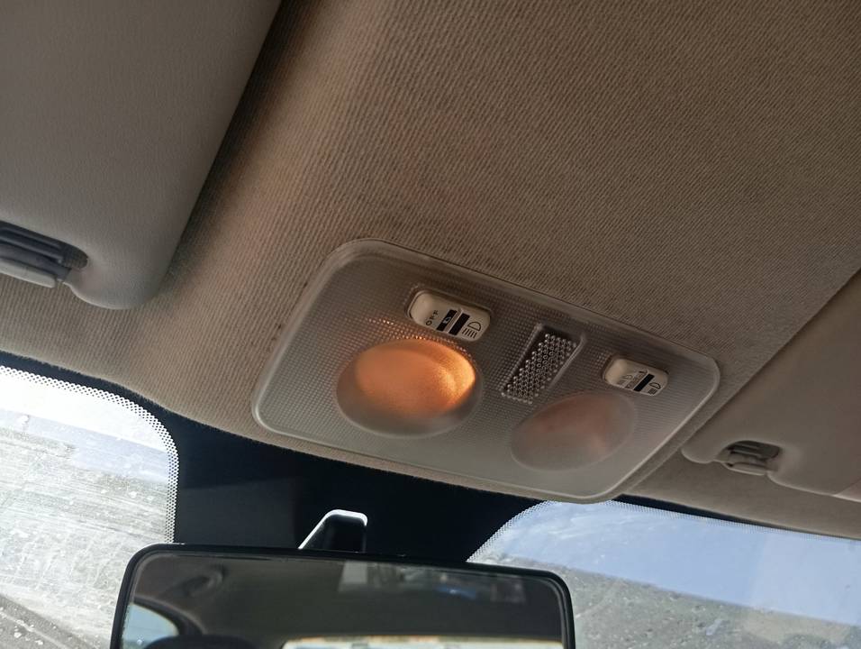 LUZ INTERIOR
