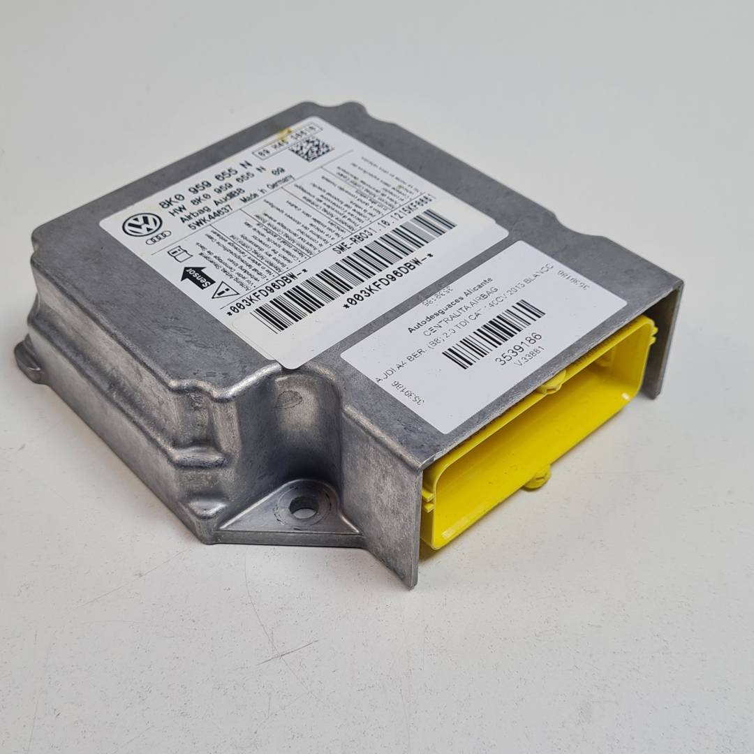Calculateur d’airbag - 5WK44637 - AUDI - A4 BER. (B8)
