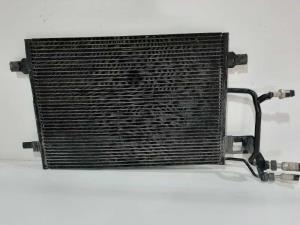 CONDENSADOR / RADIADOR AIRE ACONDICIONADO 8D0260401H VOLKSWAGEN PASSAT VARIANT (3B5) Autodesguaces Alicante