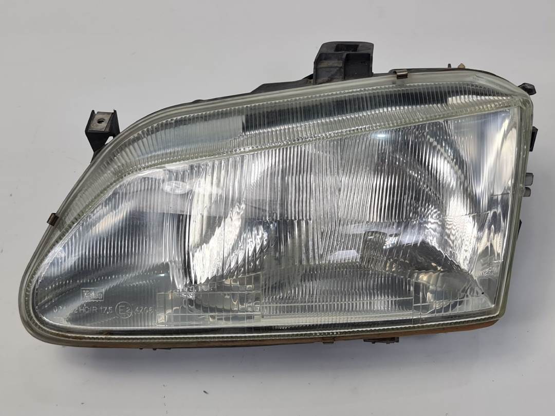 FARO IZQUIERDO - RENAULT - MEGANE I CLASSIC (LA0)