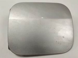 TAPA EXTERIOR COMBUSTIBLE LEXUS RX 300(MCU35) Autodesguaces Alicante