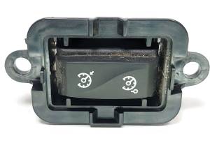 INTERRUPTOR 1015009001 RENAULT MEGANE III BERLINA 5P Autodesguaces Alicante