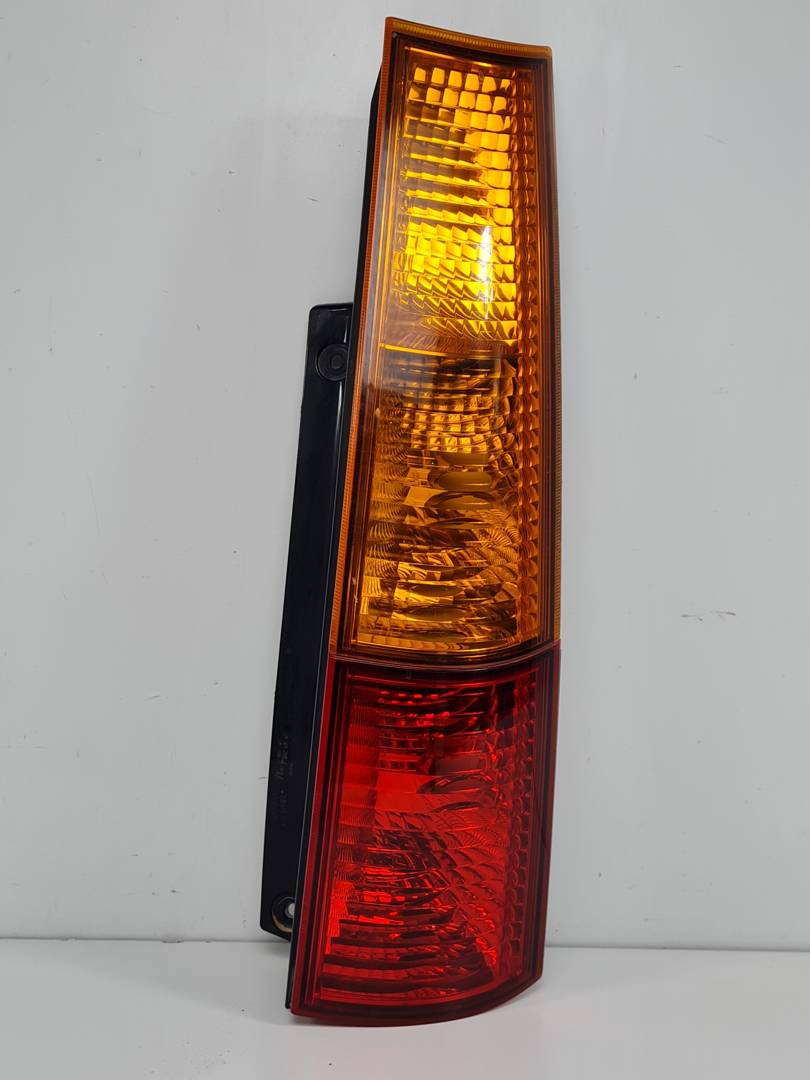 PILOTO TRASERO DERECHO - SUZUKI - IGNIS RM (MH)