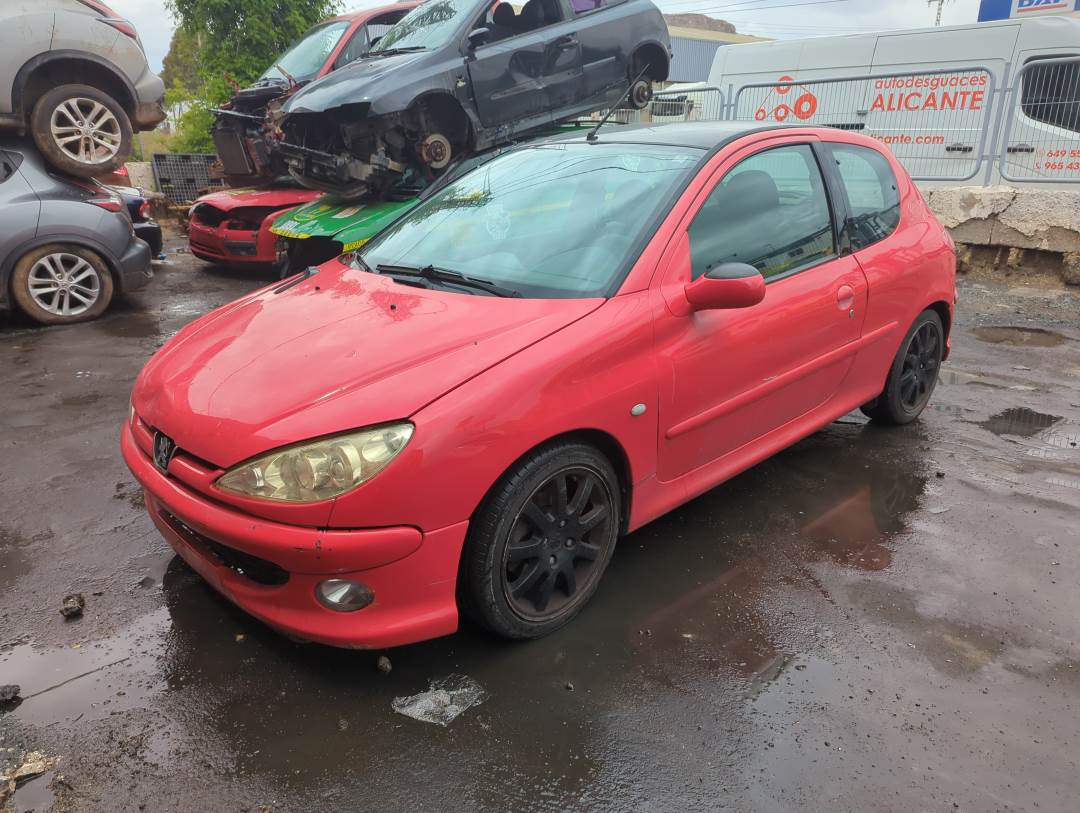 PEUGEOT 206 BERLINA (1998 - 2010)