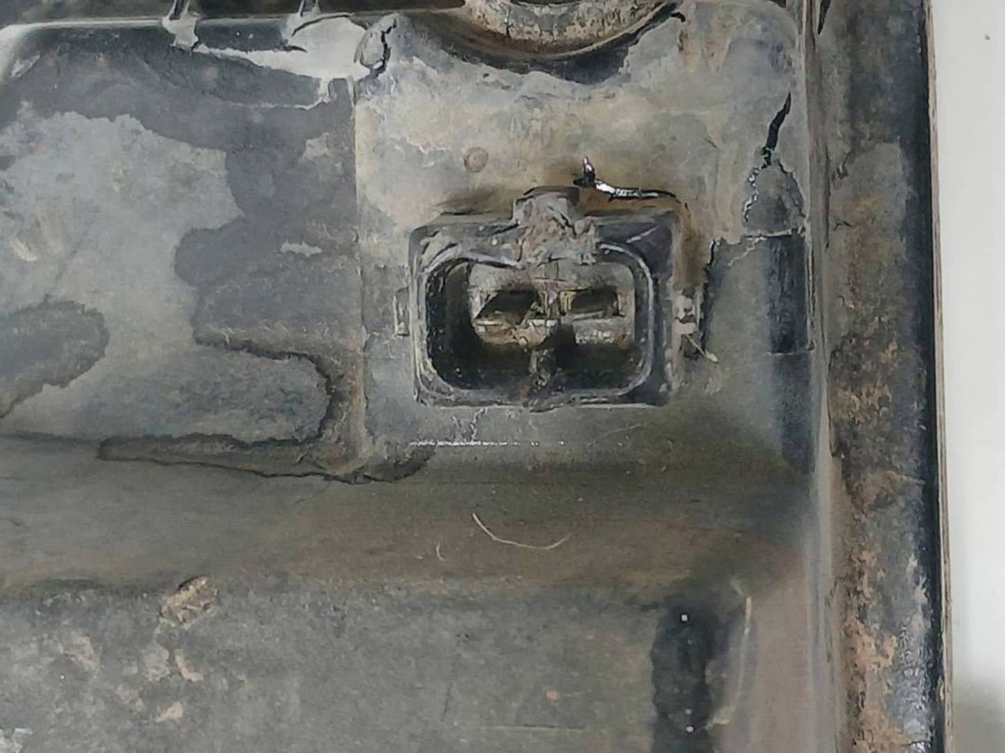Foto 3 de Faro Antiniebla Izquierdo Ford Transit Connect (tc7) (2002–2013)
