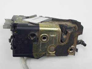 CERRADURA PUERTA TRASERA DERECHA 9681337480 PEUGEOT 407 Autodesguaces Alicante