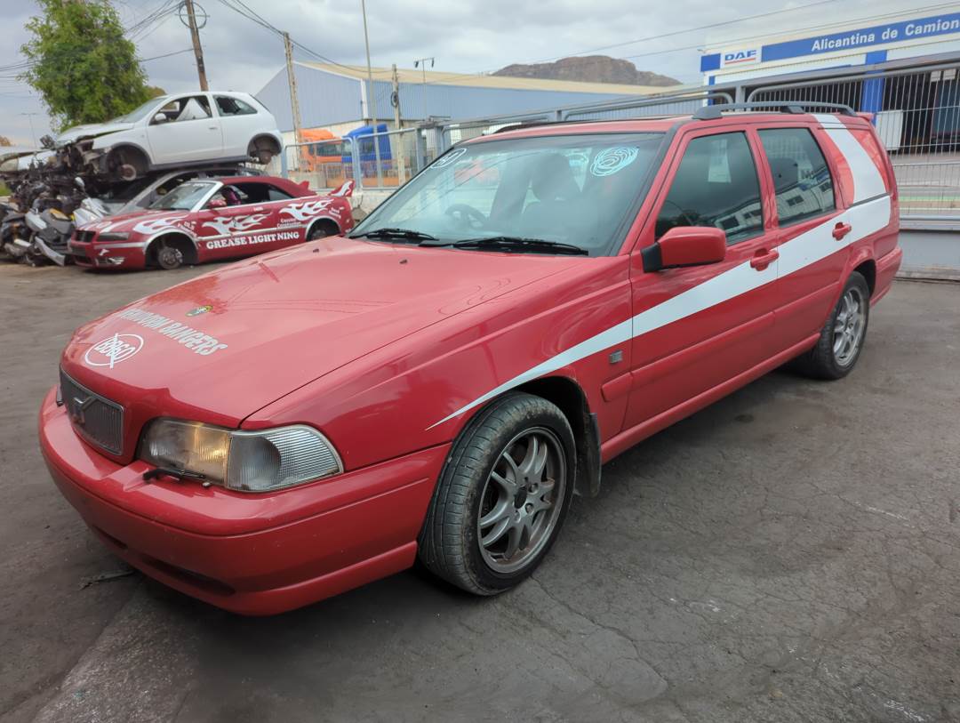 VOLVO V70 FAMILIAR (1996 - 2000)