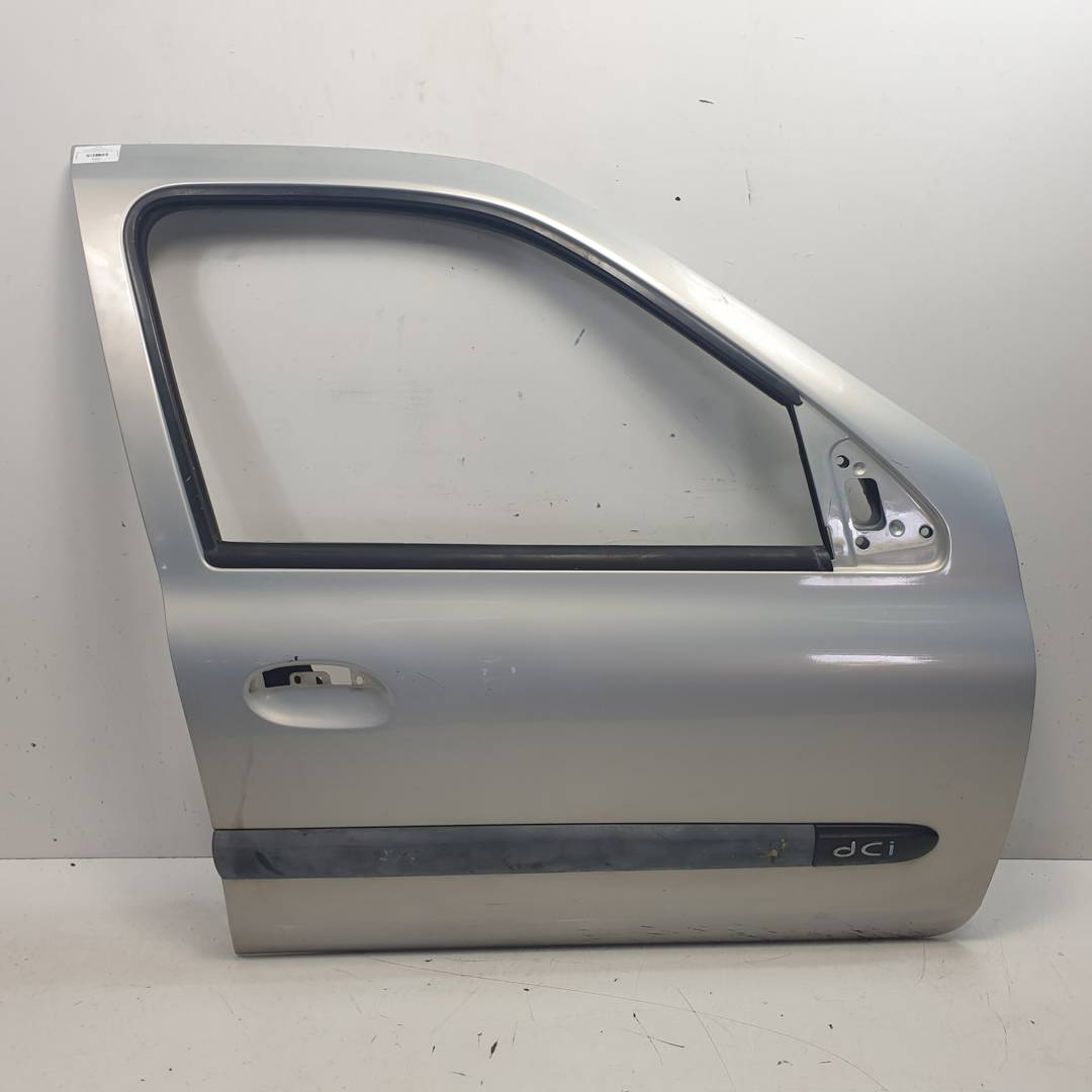 Front right door - RENAULT - CLIO II FASE II (B/CB0)
