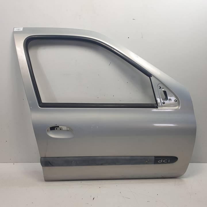 PUERTA DELANTERA DERECHA RENAULT CLIO II FASE II (B/CB0) Autodesguaces Alicante