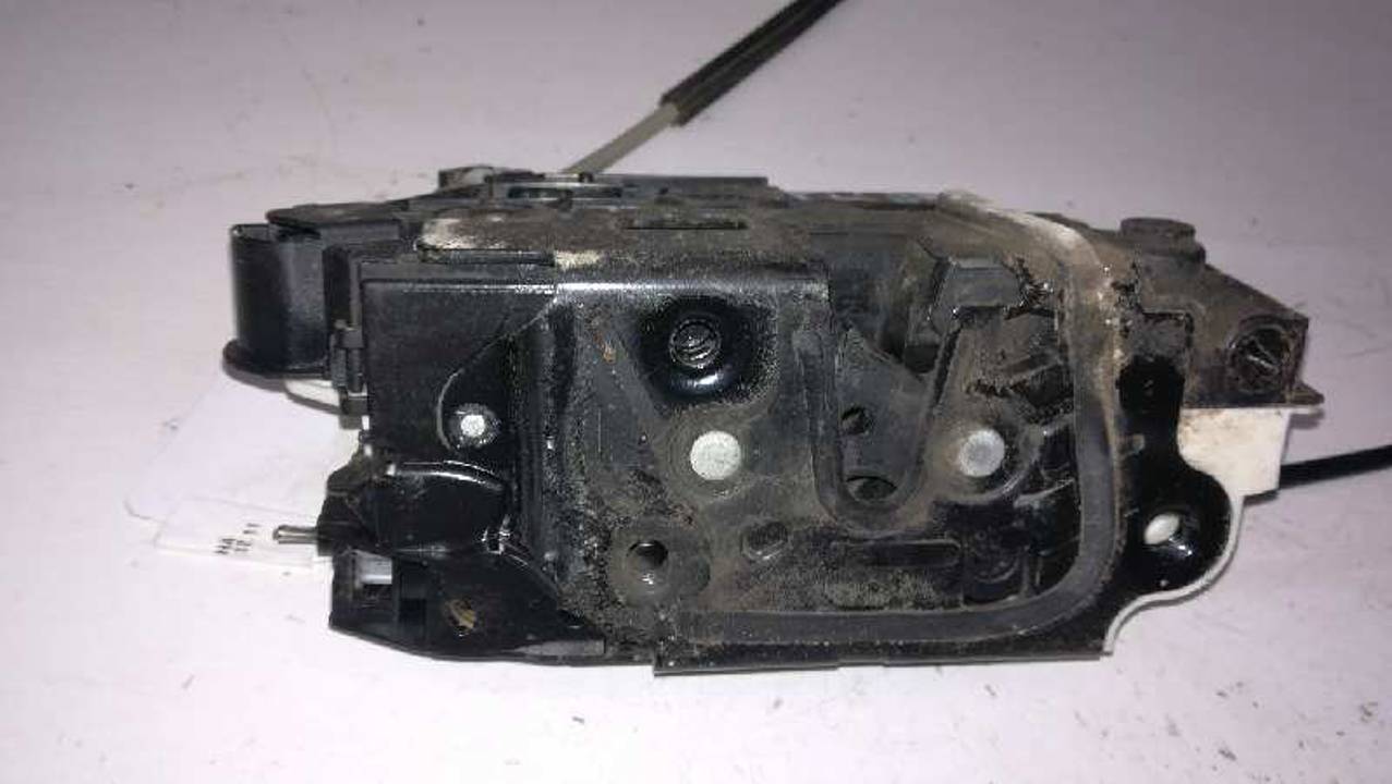 CERRADURA PUERTA TRASERA DERECHA