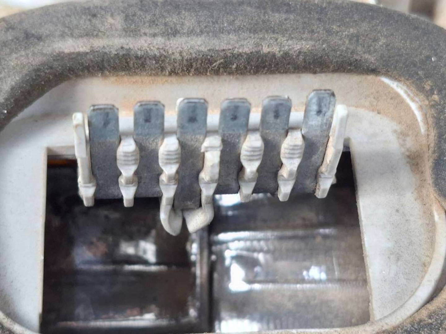Foto 4 de Piloto Trasero Izquierdo Opel Astra G Coupé (2000–2004)
