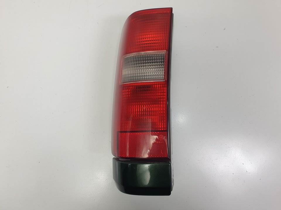 PILOTO TRASERO IZQUIERDO - VOLVO - V70 FAMILIAR