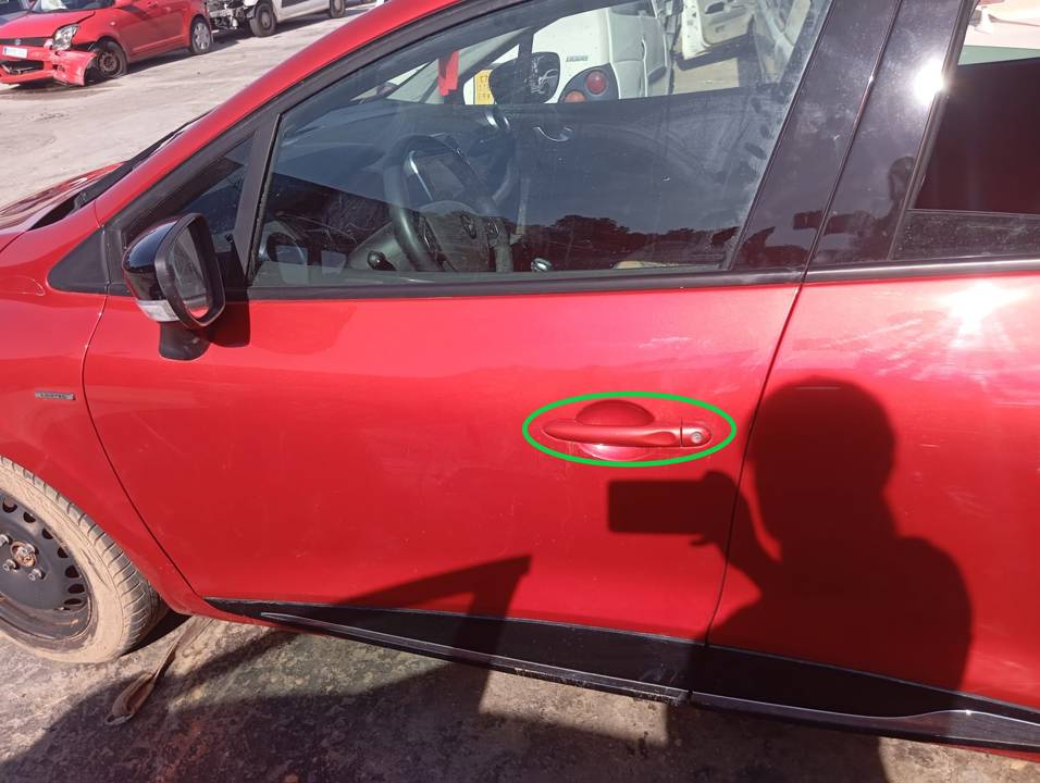MANETA EXTERIOR DELANTERA IZQUIERDA