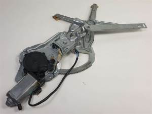 ELEVALUNAS DELANTERO DERECHO 0130821254 BMW SERIE 5 BERLINA (E34) Autodesguaces Alicante