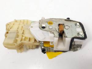 CERRADURA PUERTA DELANTERA IZQUIERDA HONDA JAZZ (GD1/5) Autodesguaces Alicante
