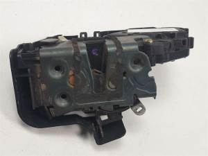 CERRADURA PUERTA DELANTERA IZQUIERDA 3M5AR21813CK FORD FOCUS BERLINA (CAP) Autodesguaces Alicante