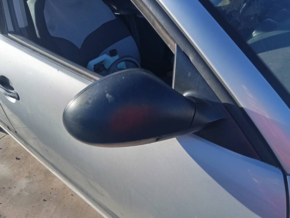 RETROVISOR DERECHO