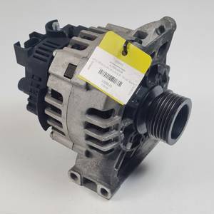 ALTERNADOR 8EL012430161 MERCEDES CLASE B (W245) Autodesguaces Alicante