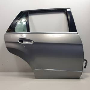 PUERTA TRASERA DERECHA MERCEDES CLASE E (W212) FAMILIAR Autodesguaces Alicante