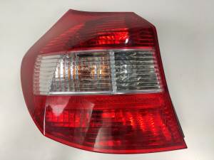 PILOTO TRASERO IZQUIERDO 63210397034 BMW SERIE 1 BERLINA (E81/E87) Autodesguaces Alicante
